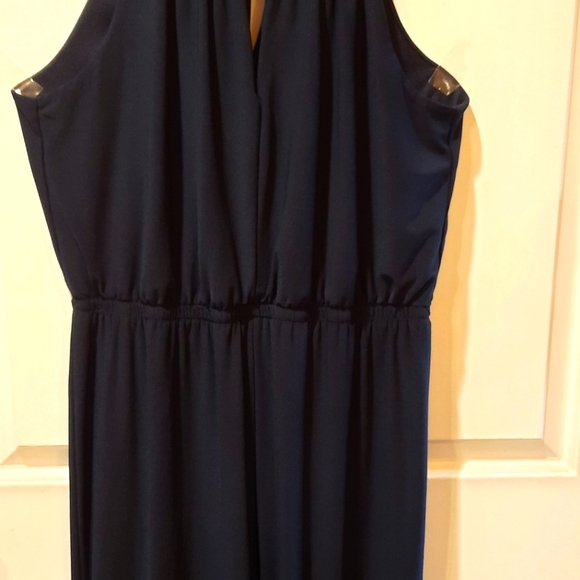 Emma & Michele Size M Navy Blue Halter Tieback Jumpsuit - Picture 5 of 14